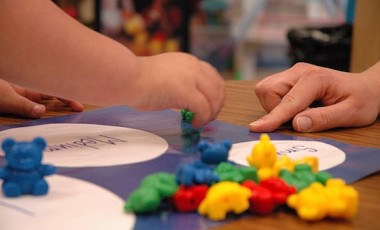 How to test your child for color blindness